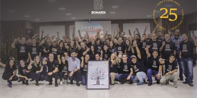 slide_25_anos Evento comemora 25 anos da Bonardi